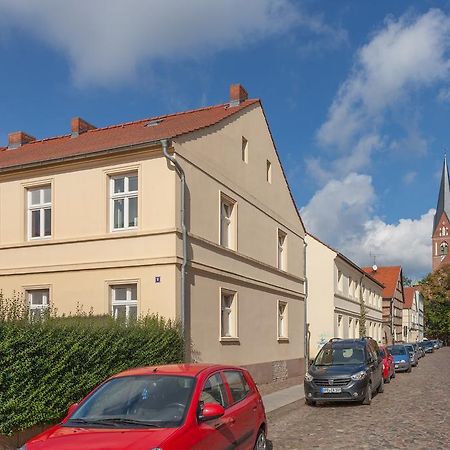 Altstadt Ferienwohnung Neuruppin Exterior foto